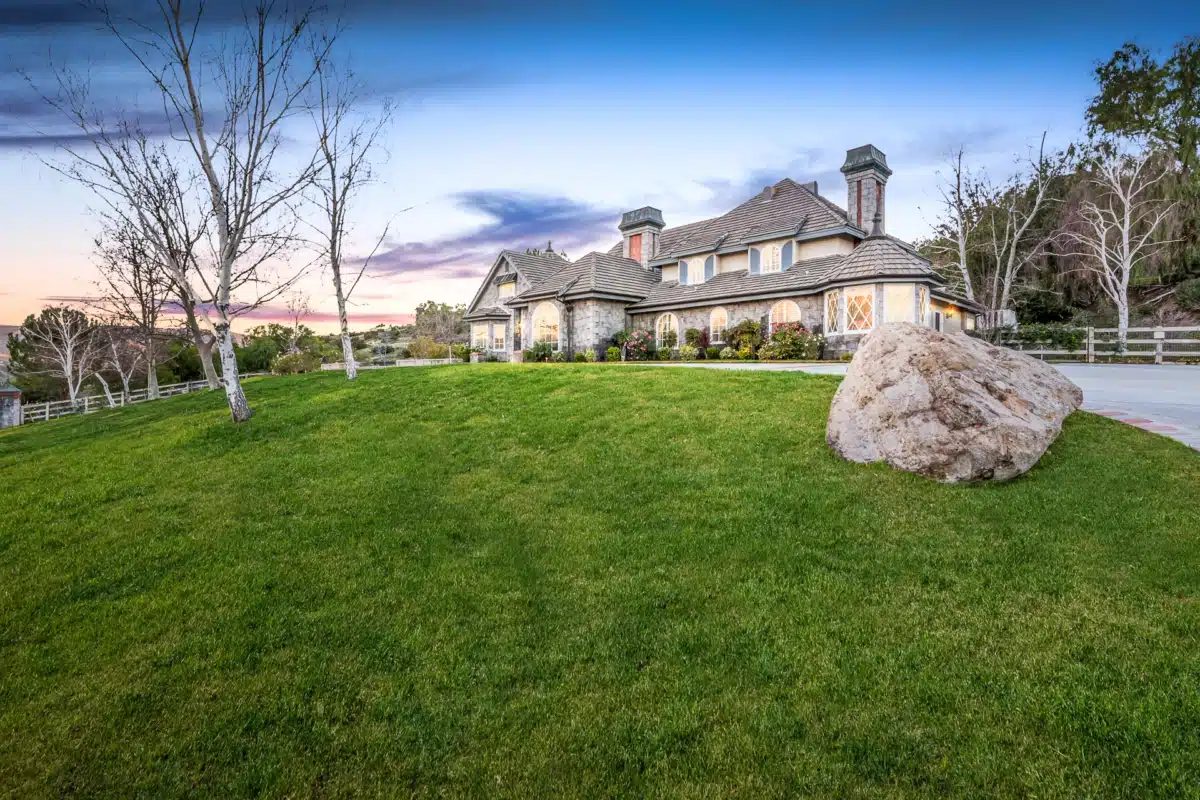 Valley Recovery Center of Agua Dulce